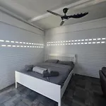 Апартаменты Costas Court