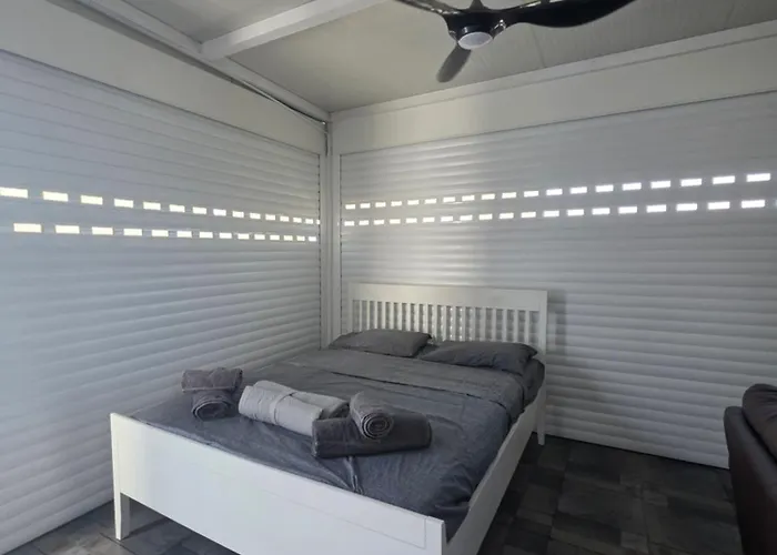 Apartment Costas Court